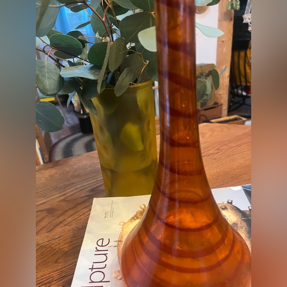 Vintage Amber Optic Swirl Genie Bottle MCM Glass Vase - Picture 6 of 6